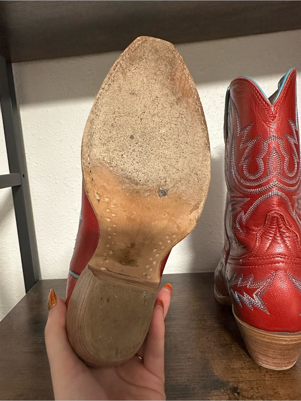 Lucchese Red Dale’s Women’s size 7B - Picture 6 of 6